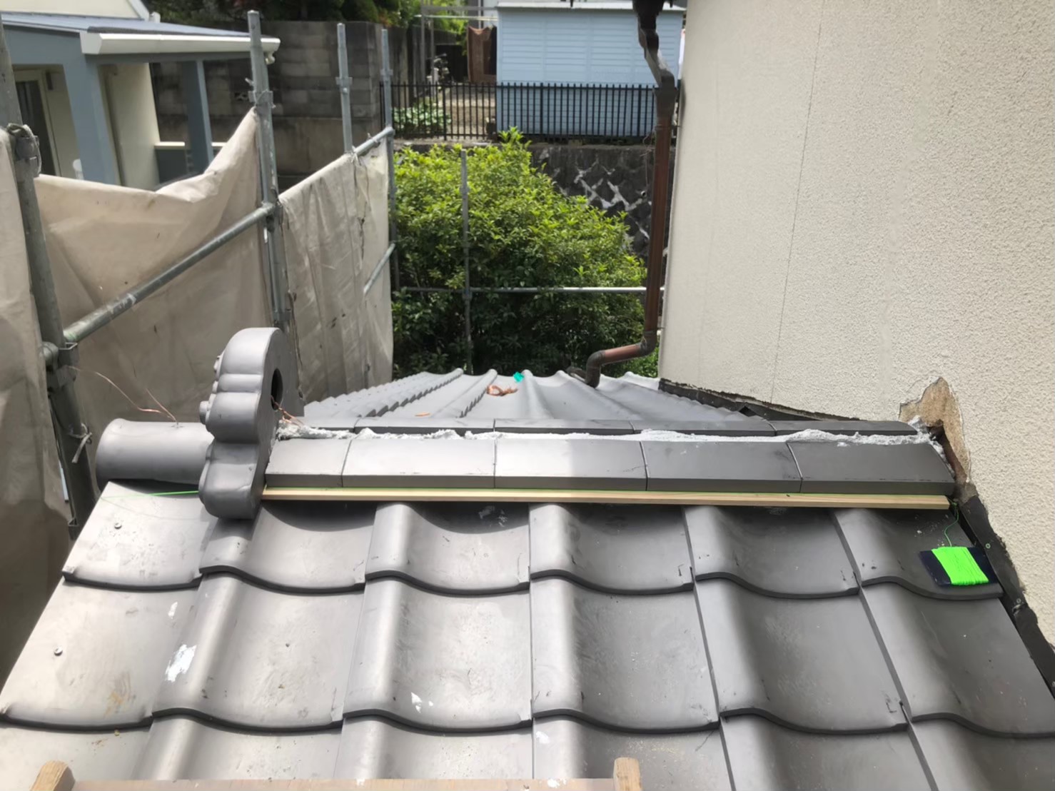 日本瓦葺き工事